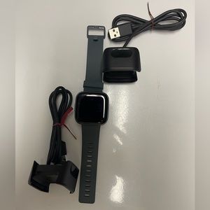 Fitbit Versa 2